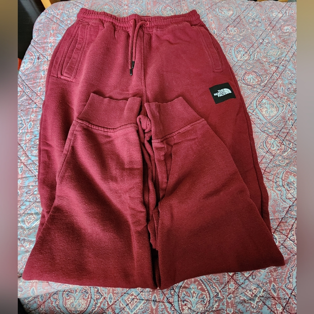 The North Face Burgundy Sweatpants, Mens Small